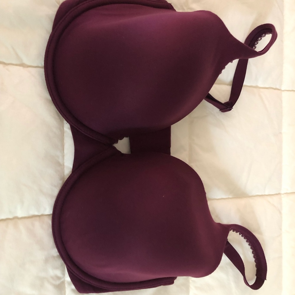 Victoria secrets bra 34DDD